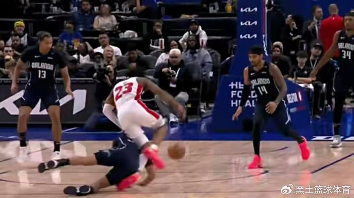 贾登艾维反同性恋言论遭公牛裁员 童年创伤与伤